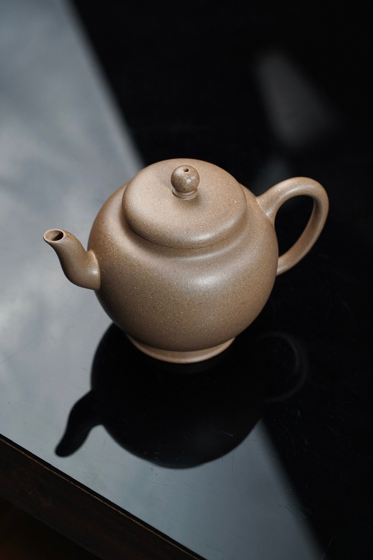 Nanzhou Gaoshi，Purple clay teapot，Antique style，230cc