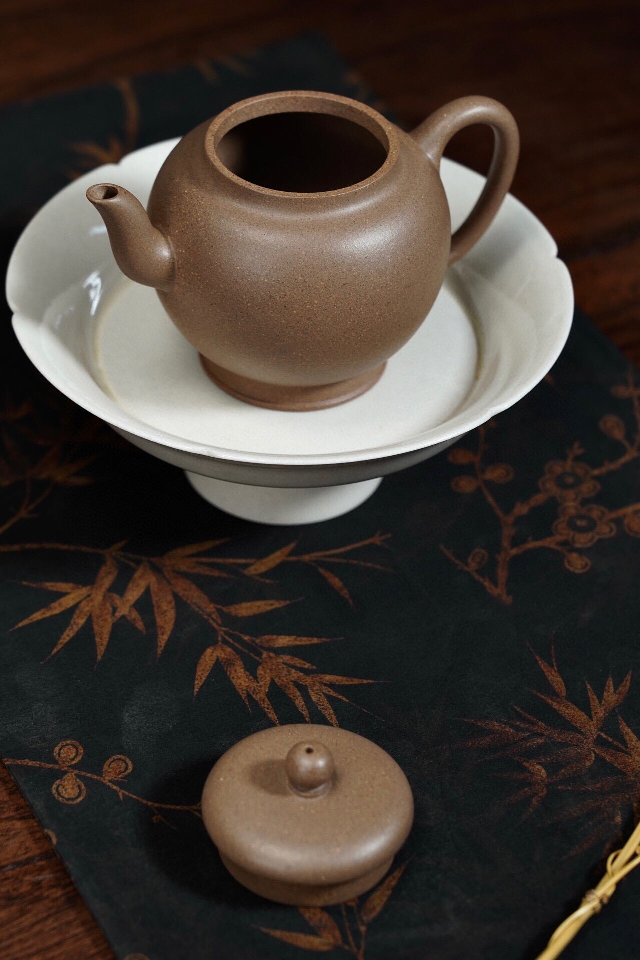 Nanzhou Gaoshi，Purple clay teapot，Antique style，230cc